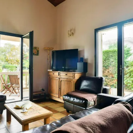 Willa Avec Piscine Et Jardin, Gujan-Mestras