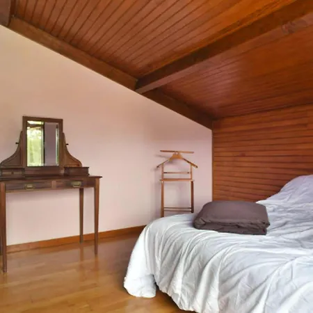 Avec Piscine Et Jardin, *