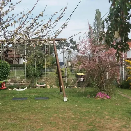 Vila Avec Piscine Et Jardin,